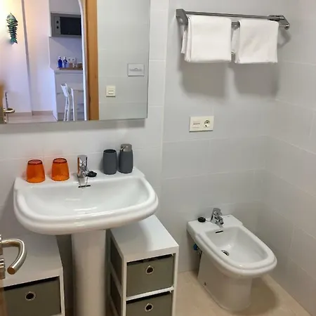 Precioso Duplex En El Centro Del Medano *